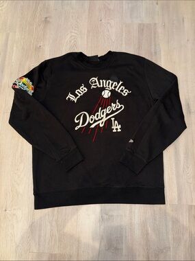 New Era Los Angeles Dodgers Black Crewneck